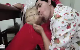 O Papai Noel Chegou Adiantado E Com O Saco Cheio - Assista Completo N...