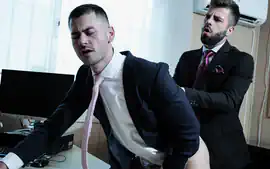 Gangsta - MENatPLAY