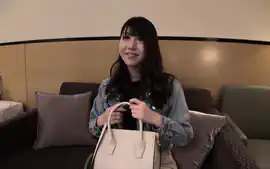 200gana-2499　清楚な雰囲気からは想像できないまさかのスプリットタン...