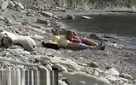 Тrevel - bloger vstretil nudistku. Пublichni minet na plyazhe v Бolga...