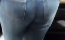 ass of blonde women in tight jeans