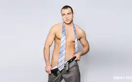 Steve Hunt's Solo - MENatPLAY