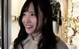 Gカップの巨乳美人OLが熱いキスの後にフェラとパイズリで妖艶なチンポ責め...