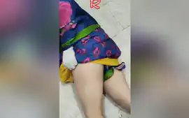Devar Bhabhi - Desi Bhabhi Ko Devar Ne Sari Udha Diya